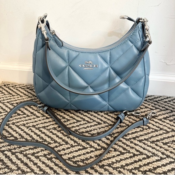 Coach Teri Hobo Quilted Diamond Crossbody/Shoulder Bag NWT Retail $528 - Picture 2 of 9